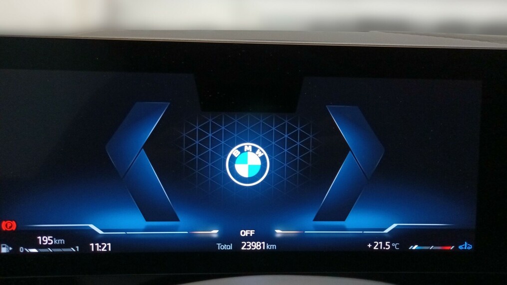 BMW Serii 5, 520