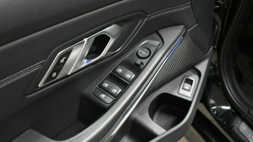 BMW Seria 3 320