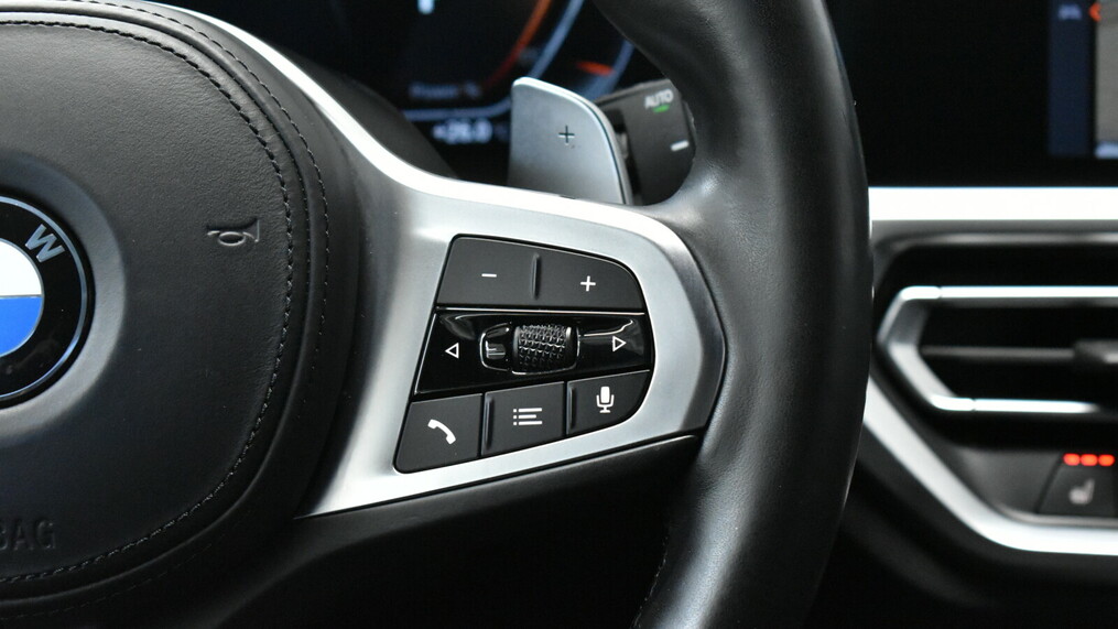 BMW Seria 3 330