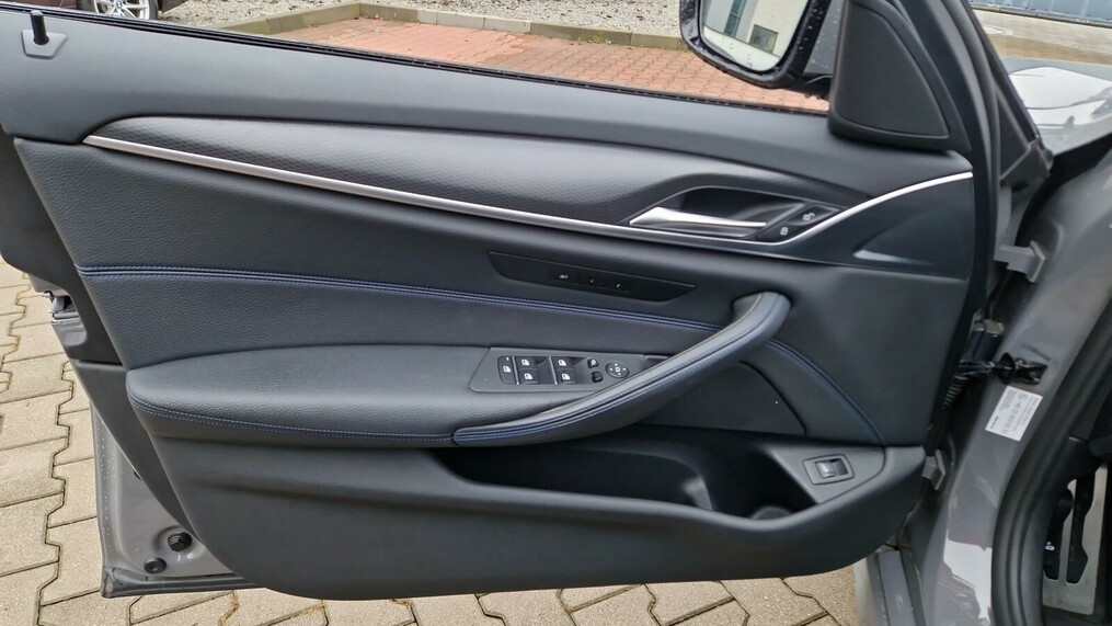 BMW Seria 5 520
