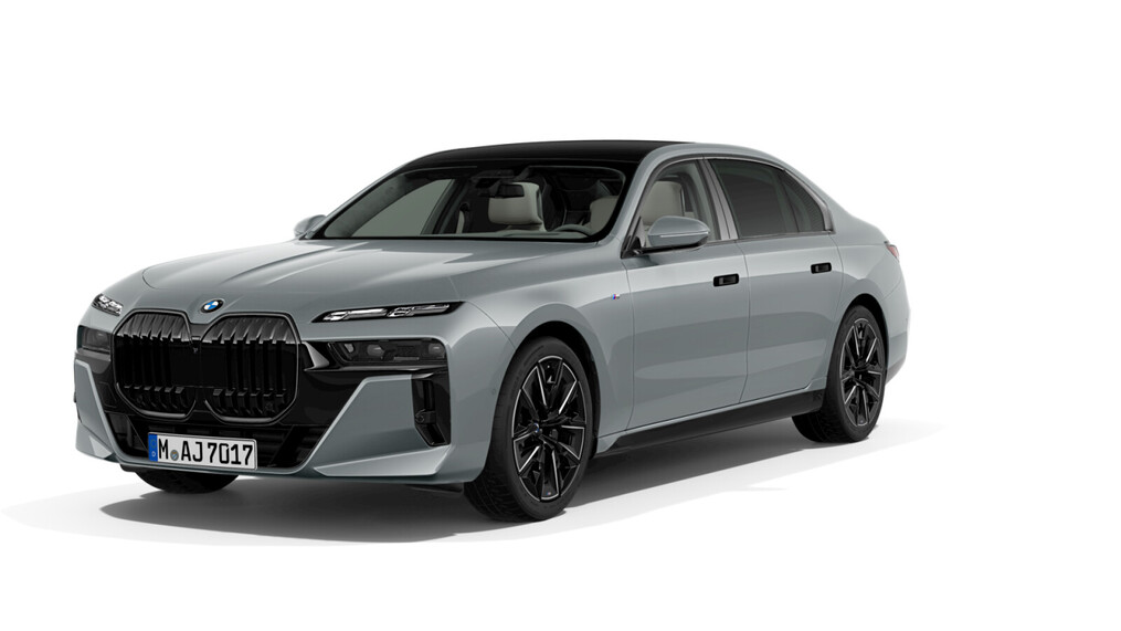 BMW Serii 7, 740
