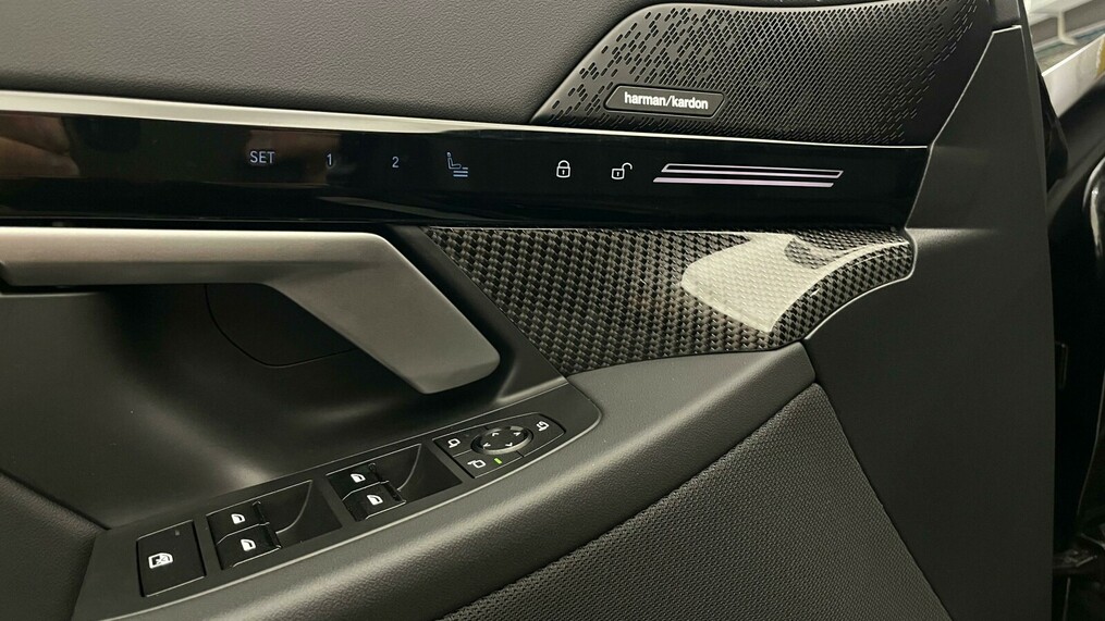 BMW Serii 5, 520