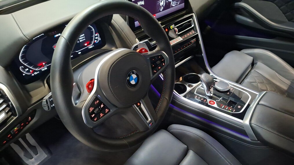 BMW M8