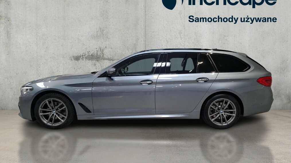 BMW Serii 5, 520