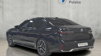 BMW Serii 7, 740
