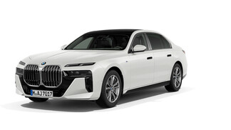 BMW Seria 7, 740