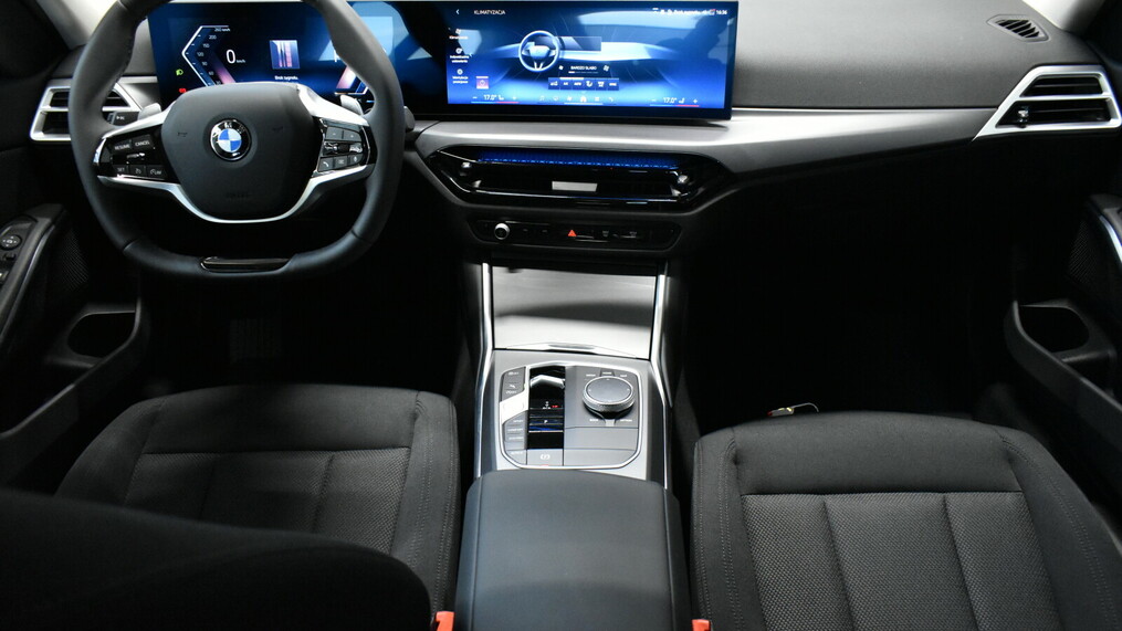 BMW Seria 3 318