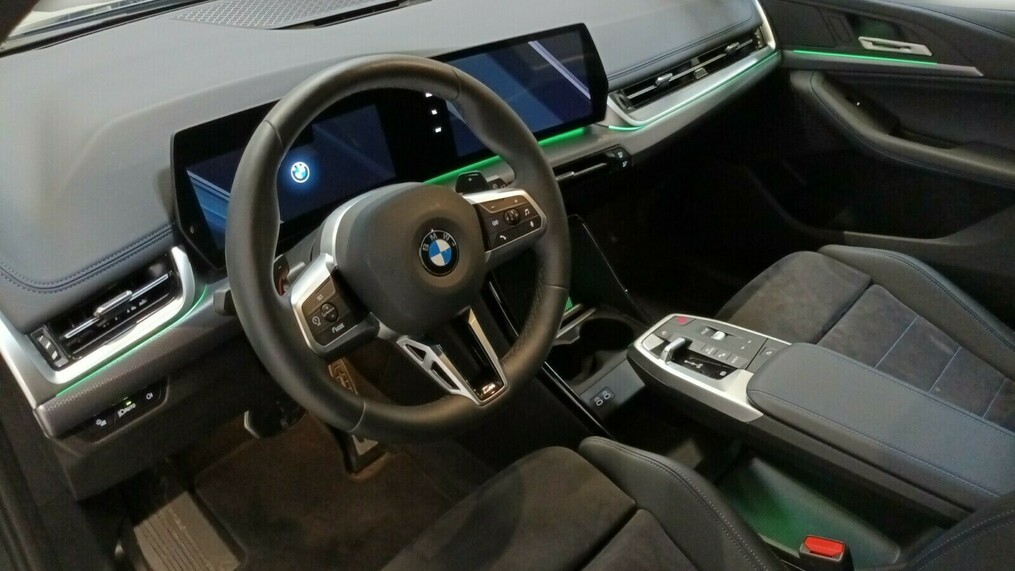 BMW Seria 2 218