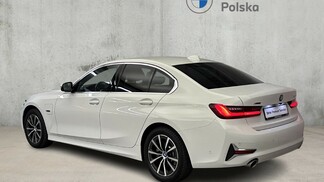 BMW Serii 3, 330