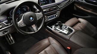 BMW Seria 7 730