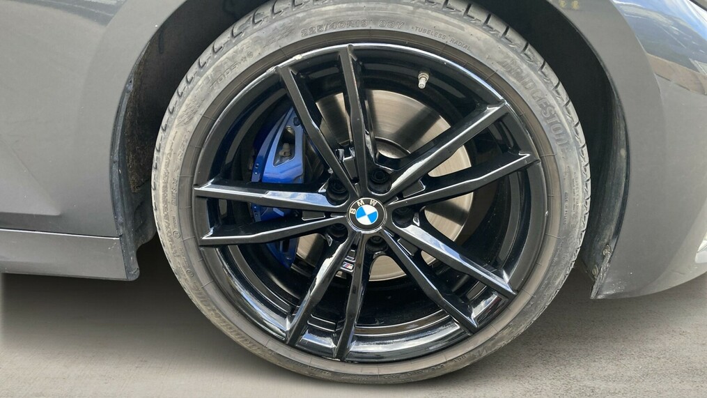 BMW Serii 3, 340