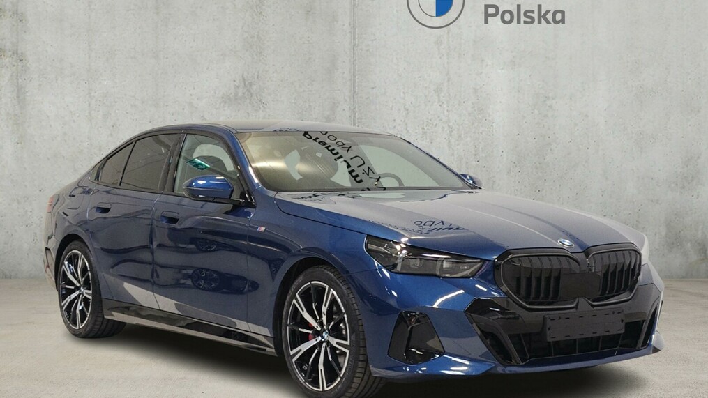 BMW Serii 5, 520
