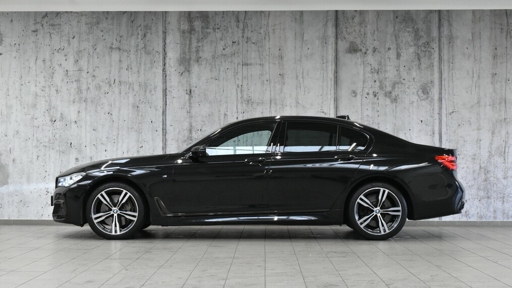 BMW Seria 7 750