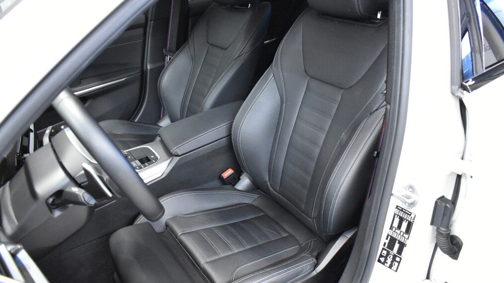 BMW Serii 3, 340