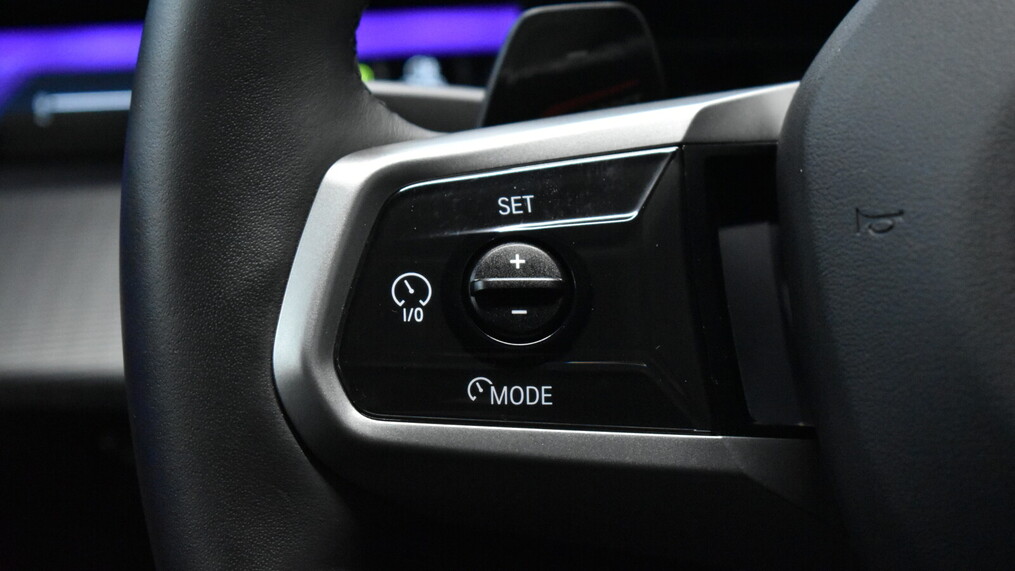 BMW Serii 5, 520
