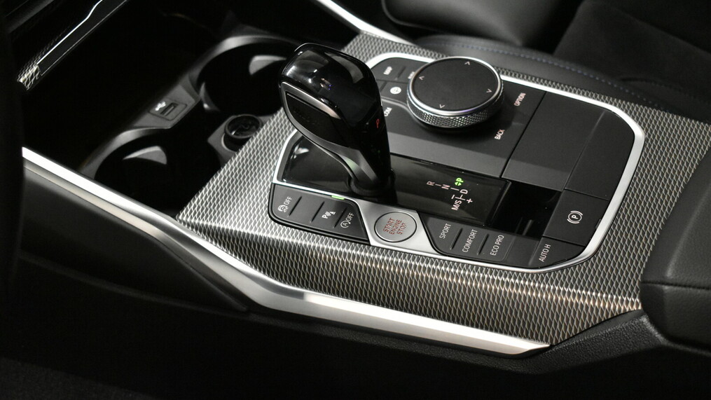 BMW Seria 3 330