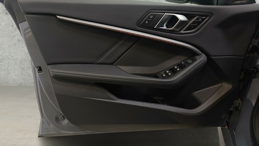 BMW Seria 2 235
