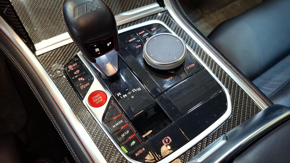 BMW M8