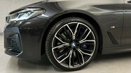 BMW Serii 5, 530