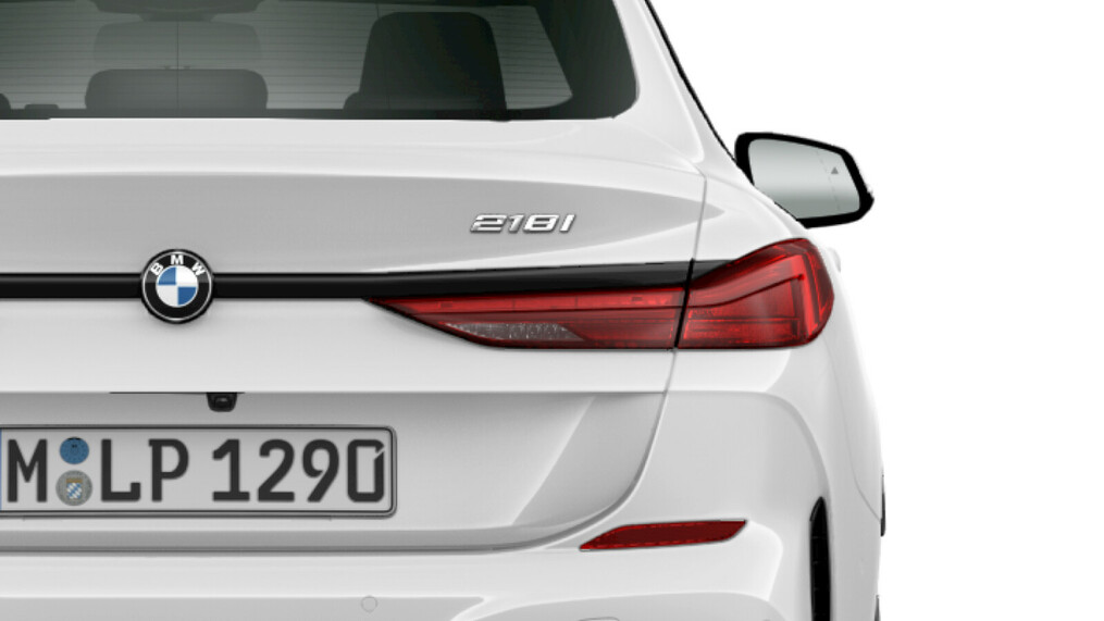 BMW Seria 2, 218