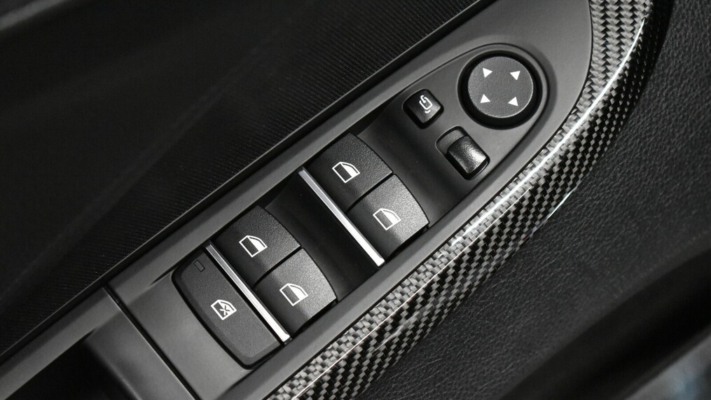 BMW Seria 6, 640