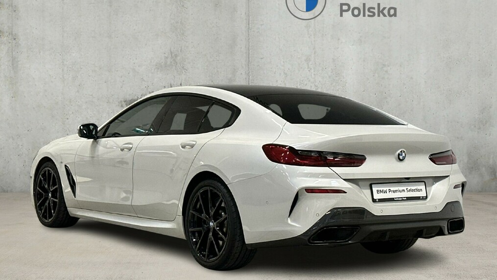 BMW Seria 8 840