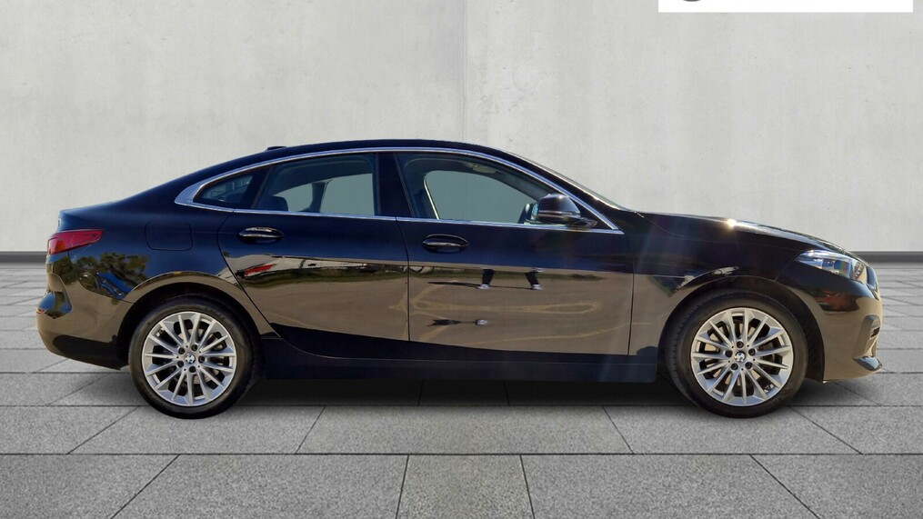 BMW Seria 2 218