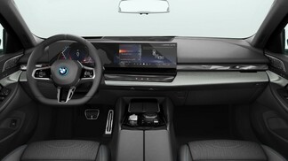 BMW Serii 5, 550