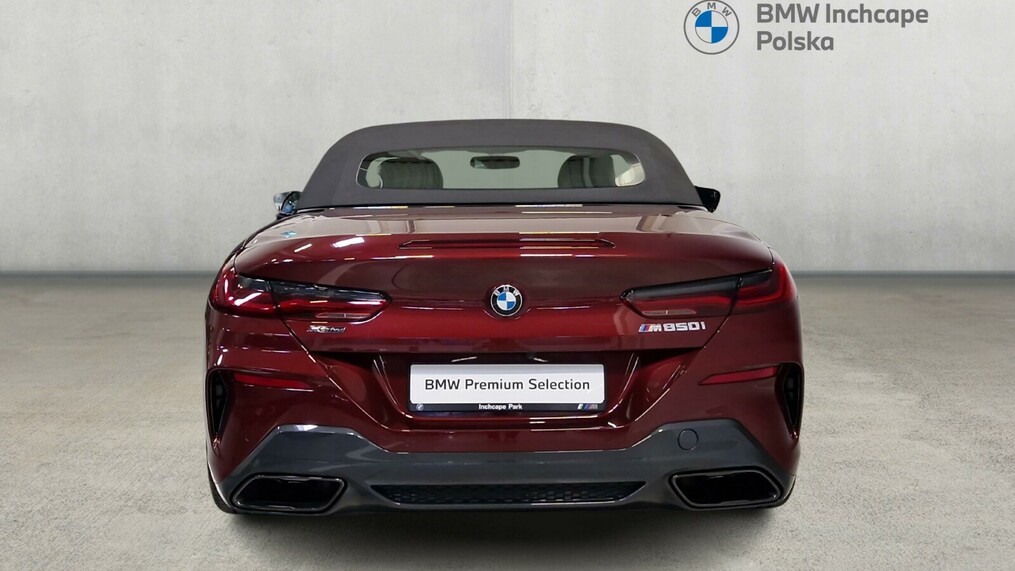 BMW Seria 8 850