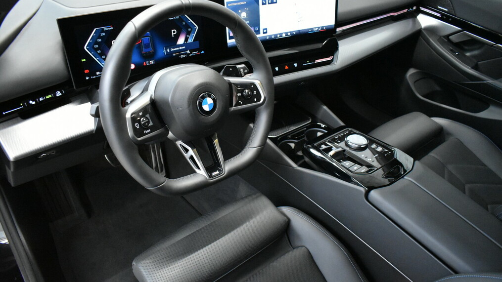 BMW Seria 5, 540