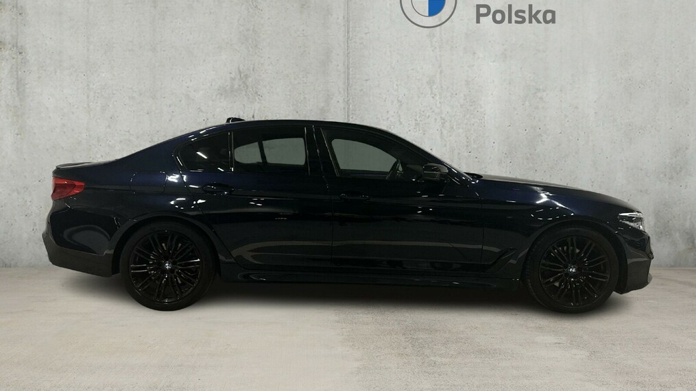 BMW Seria 5, 520