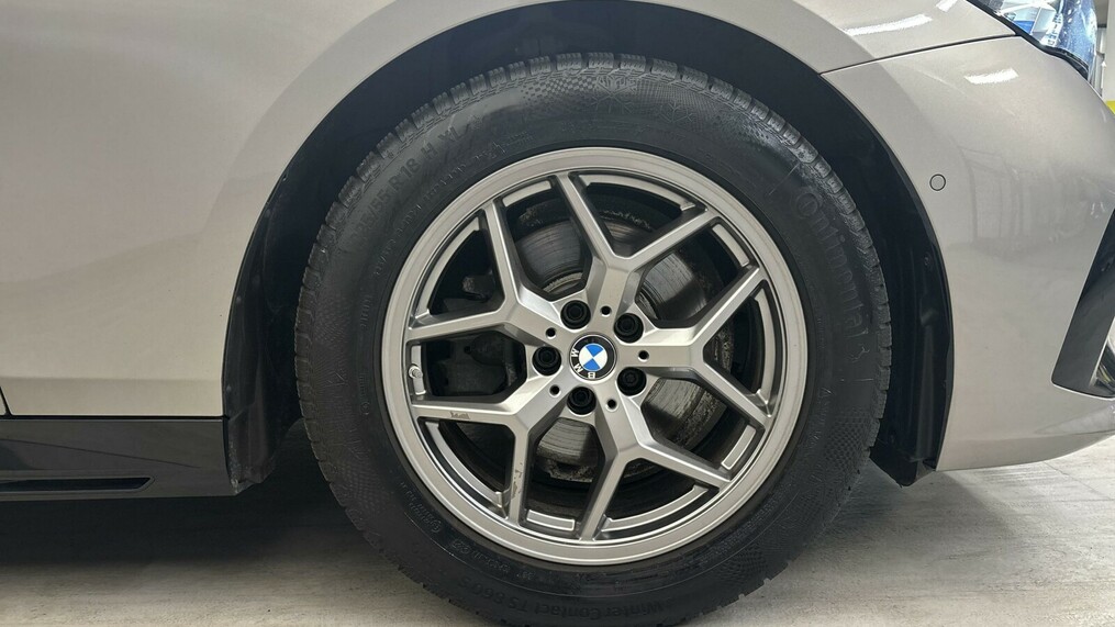 BMW Seria 5, 520