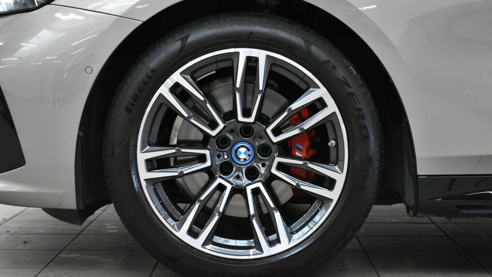 BMW Seria 5, 520