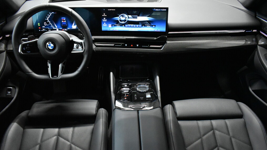 BMW Serii 5, 540