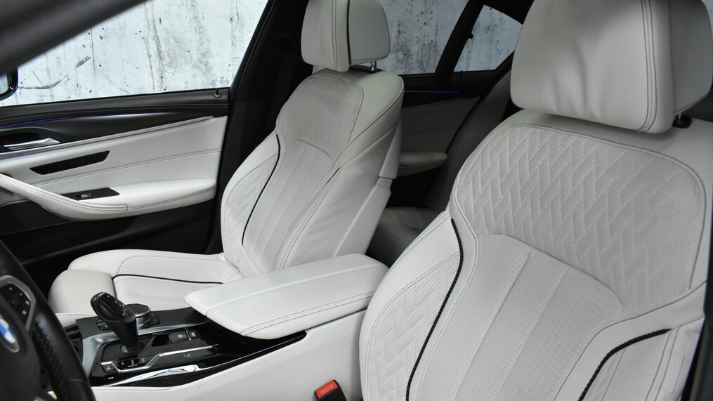 BMW Serii 5, 540
