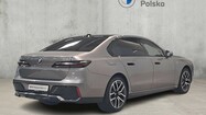 BMW Serii 7, 740