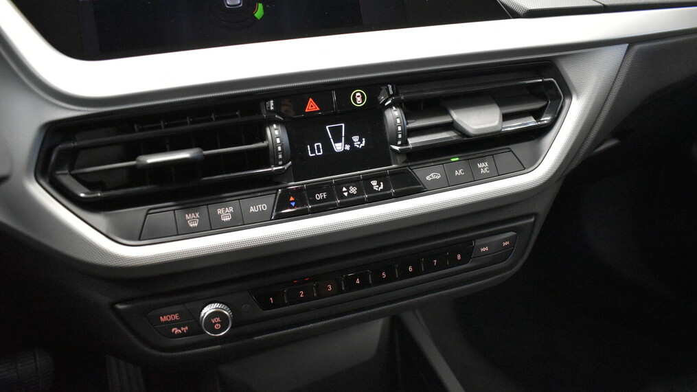 BMW Serii 1, 118