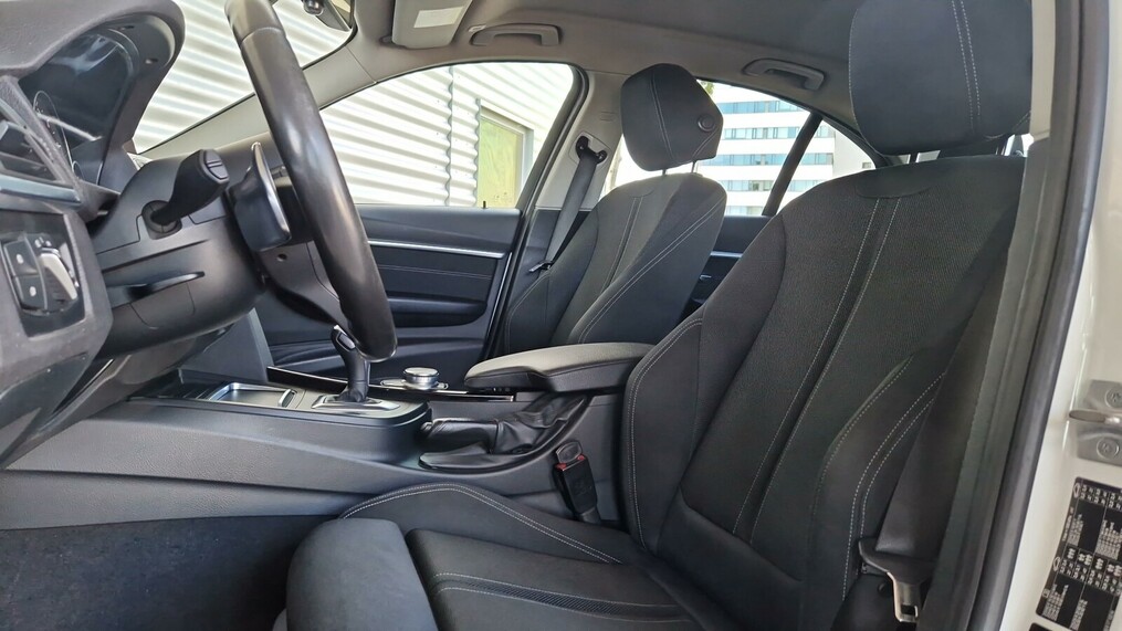 BMW Seria 3 320