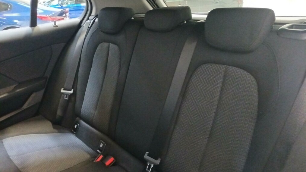 BMW Seria 1 118
