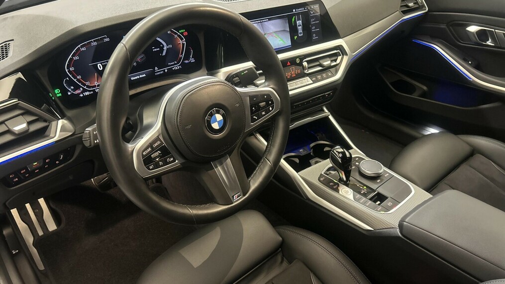 BMW Serii 3, 318