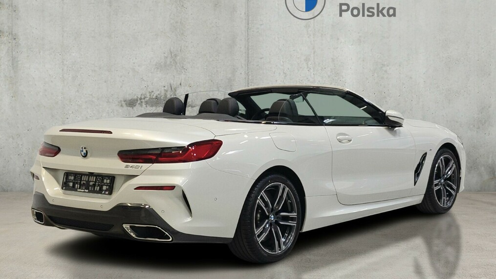 BMW Seria 8 840