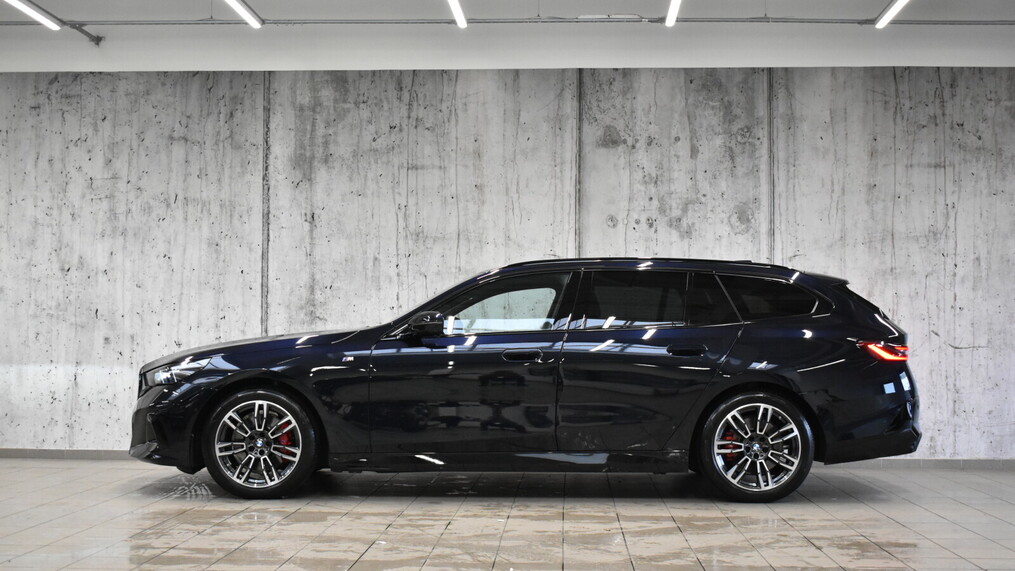 BMW Serii 5, 520