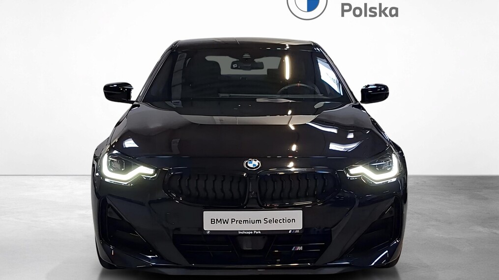 BMW Serii 2, 240