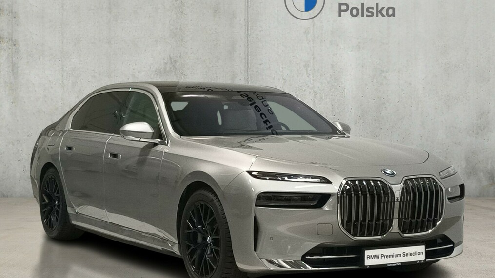 BMW Seria 7, 750