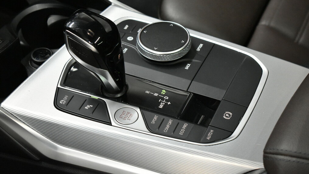 BMW Seria 3 320