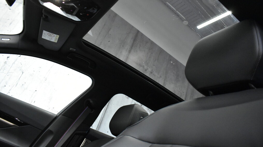 BMW Serii 5, 520