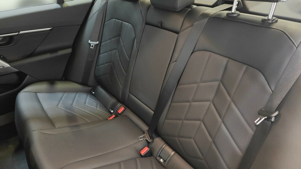 BMW Seria 5, 520