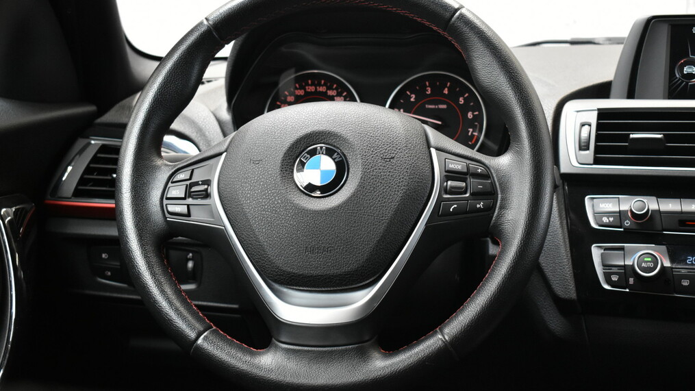 BMW Seria 1 118