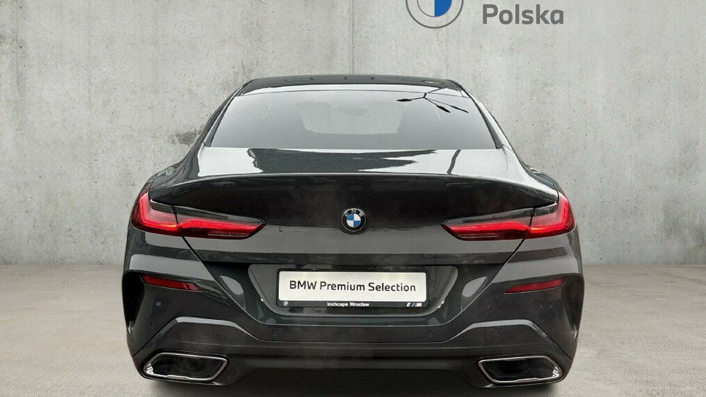 BMW Seria 8 840