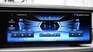 BMW Serii 7, 740